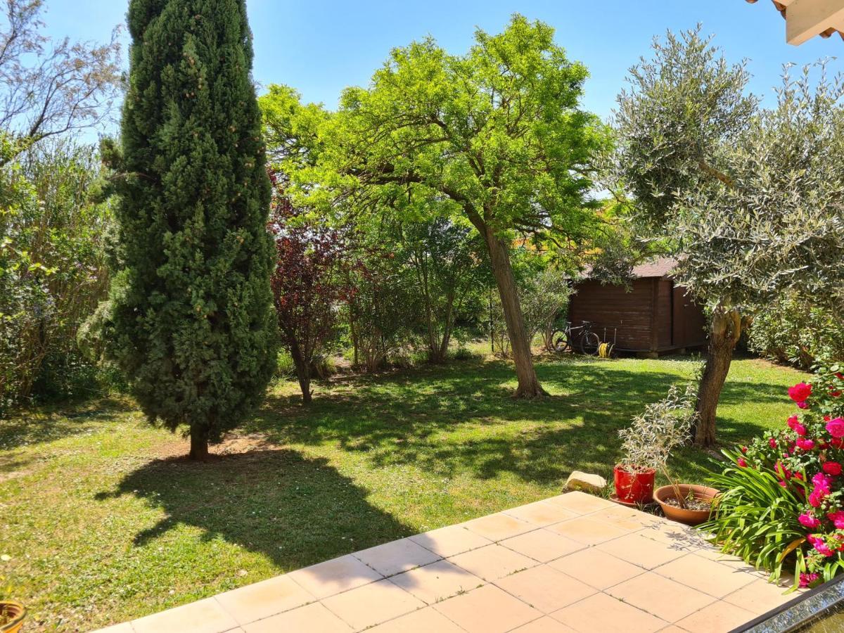Villa Joli Mazet Provencal De Camargue Arlés Exterior foto